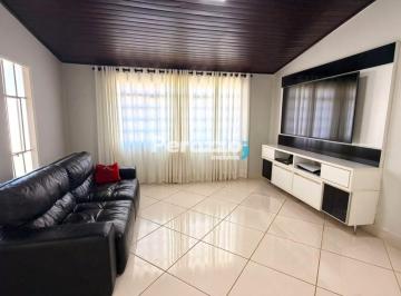 Casa · 200m² · 4 Quartos · 2 Vagas · Parque do Mirante | Casa 04 quartos sendo 03 suítes | 04 banheiros | Garagem ampla | R$ 810.000,00 A
