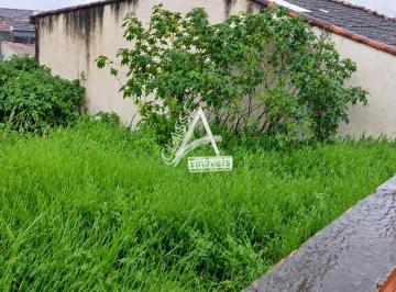Terreno · 300m² · 1 Quarto · Ótimo Terreno na Vila Independência em Mauá com 300 M2 sendo 10 x 30