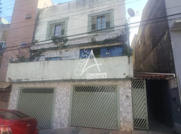 Casa · 372m² · 3 Quartos · 2 Vagas · Casa com 3 pavimentos, com 2 salas, 3 quartos, sendo um suite, duas vagas.