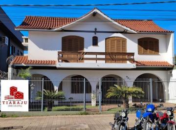 Foto 01 · Casa, Centro, Santo Ângelo, RS