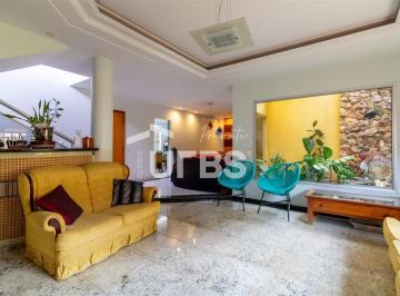 Casa · 407m² · 5 Quartos · 4 Vagas · SOBRADO COM 5 SUÍTES E 407 M² EM SANTA GENOVEVA