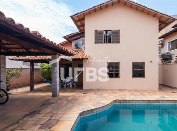 Casa · 340m² · 3 Quartos · 4 Vagas · Jardins Florença - Casa de Condomínio 3 quartos, sendo 3 suítes