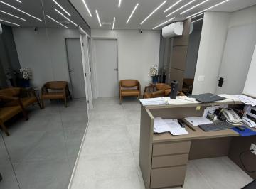 Comercial de 4 quartos, São Paulo · Dois conjuntos comerciais conjugados