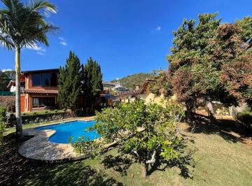 09b0571c31289740144657263d1ac5bca7ef18e6 · CASA à VENDA com 3 DORMITÓRIOS, PISCINA, ÁREA GOURMET ao LADO DO LAGO no CONDOMÍNIO RETIRO RECANTO T