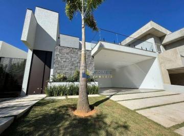 Fachada · CASA TÉRRA para VENDA e LOCAÇÃO com 3 Suítes e Piscina no CONDOMÍNIO VALE DAS AGUAS em BRAGANÇA PAUL
