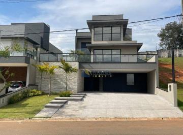 Fachada · SOBRADO para VENDA ou LOCAÇÃO, 4 SUÍTES, Varanda, Piscina, Quintal Gramado em CONDOMÍNIO FECHADO TIP