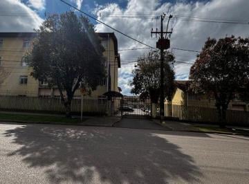 Apartamento de 2 quartos, Curitiba · Apartamento Sala em "L"
