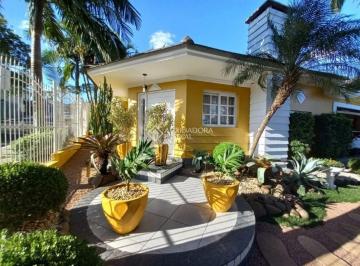 Casa · 168m² · 3 Quartos · 2 Vagas · Linda Casa Semi mobiliada no Bairro Paradíso