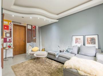 Casa · 104m² · 3 Quartos · 2 Vagas · Linda casa de 3 pisos no Condomínio Mediterrâneo