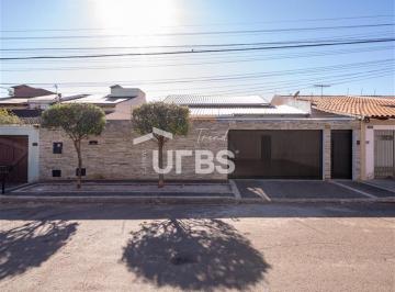 Casa · 260m² · 3 Quartos · 4 Vagas · Jardim Atlântico - Casa 3 quartos, sendo 3 suítes