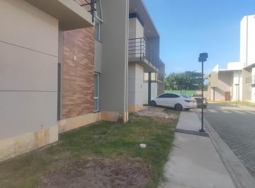 Casa · 142m² · 4 Quartos · 2 Vagas · Alugo casa no condomínio FERRARA