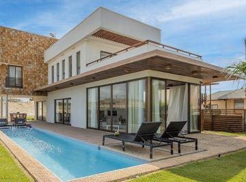 Casa · 174m² · 3 Quartos · 4 Vagas · Casa Mobiliada Flecheiras em Condomínio