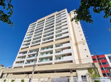 Apartamento · 170m² · 4 Quartos · 2 Vagas · Cobertura nova de frente para a praça
