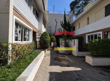 Casa · 230m² · 4 Quartos · 3 Vagas · Linda casa em condomínio fechado no Morumbi