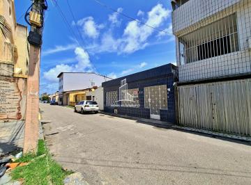 Casa · 140m² · 5 Quartos · 2 Vagas · CS2260-Casa Plana com Duplex nos Fundos – 5 Quartos à venda na Cidade 2000