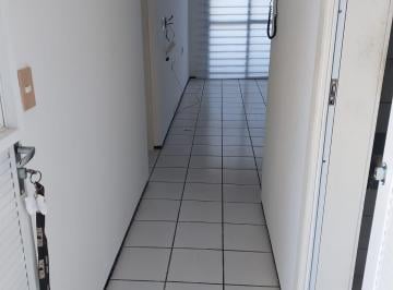 Apartamento · 60m² · 1 Quarto · 2 Vagas · Apto ótimo para moradia e também para renda.