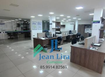 Comercial · 600m² · 9 Quartos · 4 Vagas · Cda comercial reformada pronta para empresas