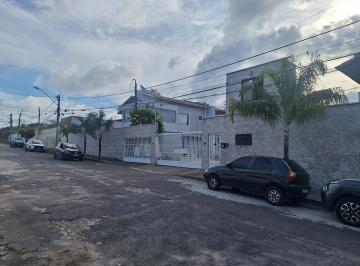 Casa · 168m² · 5 Quartos · 5 Vagas · Casa de condomínio com 4 suítes e dce no José de Alencar