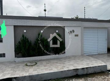 Casa de Esquina Reformada à Venda no Bairro Santa Maria · Casa de Esquina Reformada à Venda no Bairro Santa Maria