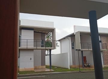 Casa · 148m² · 4 Quartos · 2 Vagas · Alugo casa de condomínio com projetados no Turu