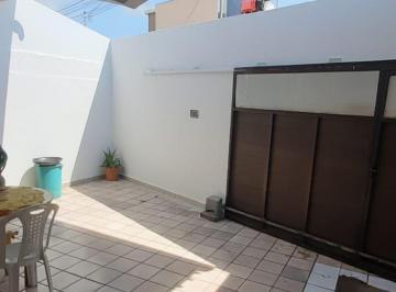 Casa · 3 Quartos · 2 Vagas · VENDO casa no Cohafuma, Sâo 3 quartos sendo uma suite, banheiro social,quintal a