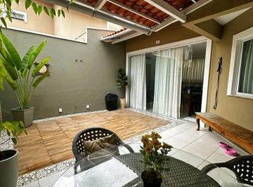 Apartamento · 140m² · 3 Quartos · 2 Vagas · Dúplex em condomínio no bairro do Cocó
