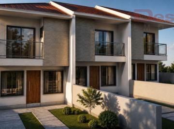 Casa · 79m² · 2 Quartos · 1 Vaga · Sobrado Geminado em Serraria - São José