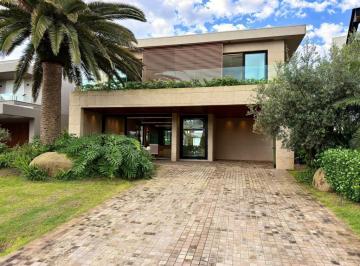 239513.jpg · Casa em Condomínio 5 Dormitórios - Bairro Xangri-lá