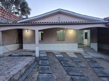 Casa de 4 quartos, Manaus · LINDA CASA A VENDA COM 4 DORMITÓRIOS PRÓXIMO AV. MAX TEIXEIRA E COLÉGIO DA POLÍCIA MILITAR 2.