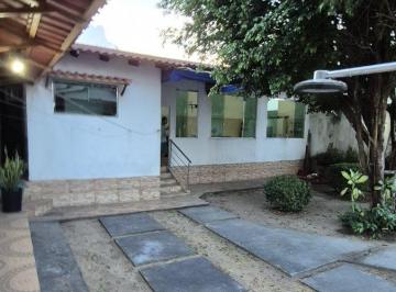Casa de 4 quartos, Manaus · LINDA CASA A VENDA COM 4 DORMITÓRIOS PRÓXIMO AV. MAX TEIXEIRA E COLÉGIO DA POLÍCIA MILITAR 2.