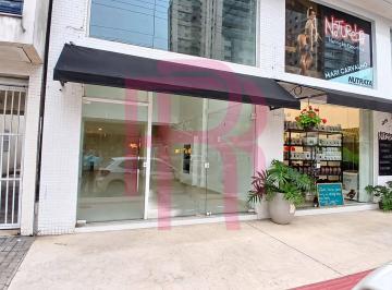 Comercial · 78m² · 1 Vaga · Sala comercial com mezanino para locação em Balneário Camboriú.
