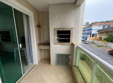 Apartamento · 2 Quartos · 2 Vagas · Apartamento 2 dormitórios no centro de Bombinhas