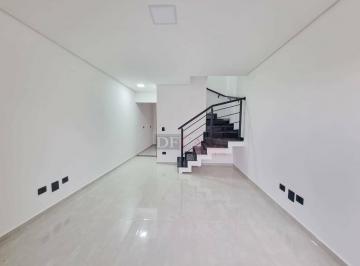 Casa · 126m² · 3 Quartos · 3 Vagas · Sobrado com 3 dormitórios sendo 1 suíte a venda no Jardim Brasília.