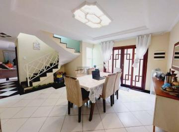 Casa · 183m² · 3 Quartos · 2 Vagas · Sobrado à Venda. 3 dormitórios (1 Suíte), 2 vagas, quintal, corredor, terraço. J