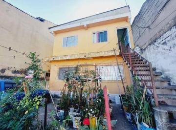 Casa · 140m² · 2 Quartos · 2 Vagas · 3 Casas no mesmo terreno. Excelente para renda. Guaianases - São Paulo/SP