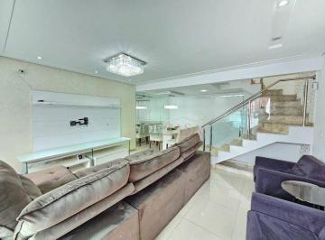 Casa · 218m² · 3 Quartos · 4 Vagas · Sobrado com 3 dormitórios à venda, 218 m² por R$ 990.000,00 - Parque do Carmo -