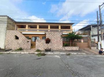 Casa · 230m² · 2 Quartos · 3 Vagas · Casa com 2 dormitórios à venda, 230 m² por R$ 550.000,00 - Jardim Três Marias -