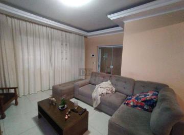 Casa · 231m² · 3 Quartos · 4 Vagas · Casa Terrea