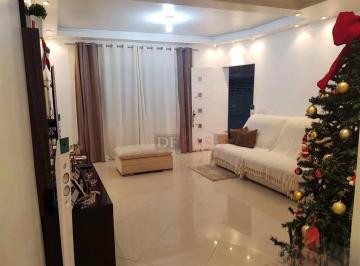 Casa · 200m² · 4 Quartos · 3 Vagas · Sobrado 4 dormitórios