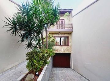 Casa · 198m² · 5 Quartos · 6 Vagas · Sobrado com 5 dormitórios à venda, 198 m² por R$ 750.000,00 - Conj. Res. José Bo