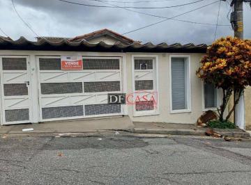 Casa · 144m² · 3 Quartos · 2 Vagas · Casa Terrea com três dormitórios e quintal