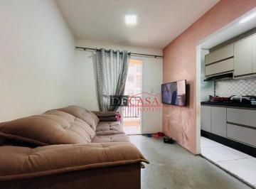 Apartamento · 44m² · 2 Quartos · 1 Vaga · Apartamento 44mt² com sacada - 2 dorm. / Vaga coberta - livre
