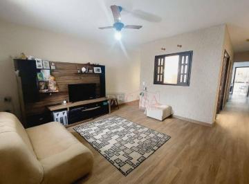 Casa · 105m² · 3 Quartos · 2 Vagas · Sobrado com 3 dormitórios (1 suíte e sacada), 2 vagas. Itaquera - São Paulo/SP