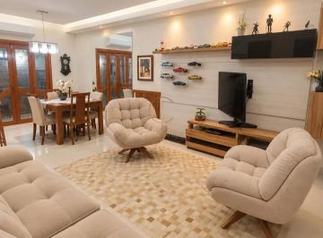 Casa · 140m² · 3 Quartos · 2 Vagas · Sobrado Semimobiliado 140m2 em Canoas Nossa Senhora das Graças