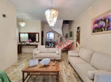 Casa · 331m² · 3 Quartos · 6 Vagas · Sobrado a venda na Vila Matilde com 03 dormitórios e 01 suíte com 6 vagas de garagem.