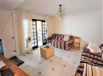 Casa · 175m² · 4 Quartos · 3 Vagas · Sobrado com 4 dormitórios à venda, 175 m² por R$ 555.000,00 - Jardim Brasília -