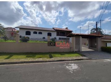 Casa · 255m² · 3 Quartos · 4 Vagas · Casa de Veraneio - Atibaia