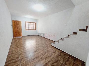 Casa · 89m² · 2 Quartos · 2 Vagas · Sobrado à Venda - 2 dormitórios (suítes), 2 Vagas de Garagem e quintal. à venda,