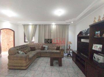 Casa · 180m² · 4 Quartos · 7 Vagas · Casa a venda com quatro quartos na Vila Matilde