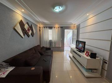 Casa · 220m² · 3 Quartos · 2 Vagas · Casa com 3 dormitórios à venda, 168 m² por R$ 550.000 - Vila Buenos Aires - São